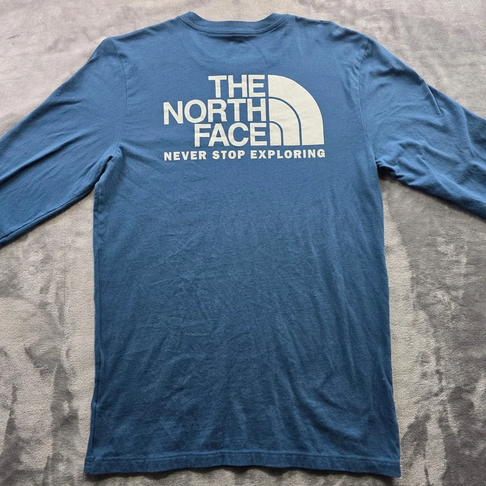 The North Face Shirt Mens Small Blue Long Sleeve Cotton Graphic Logo Tee Outdoor